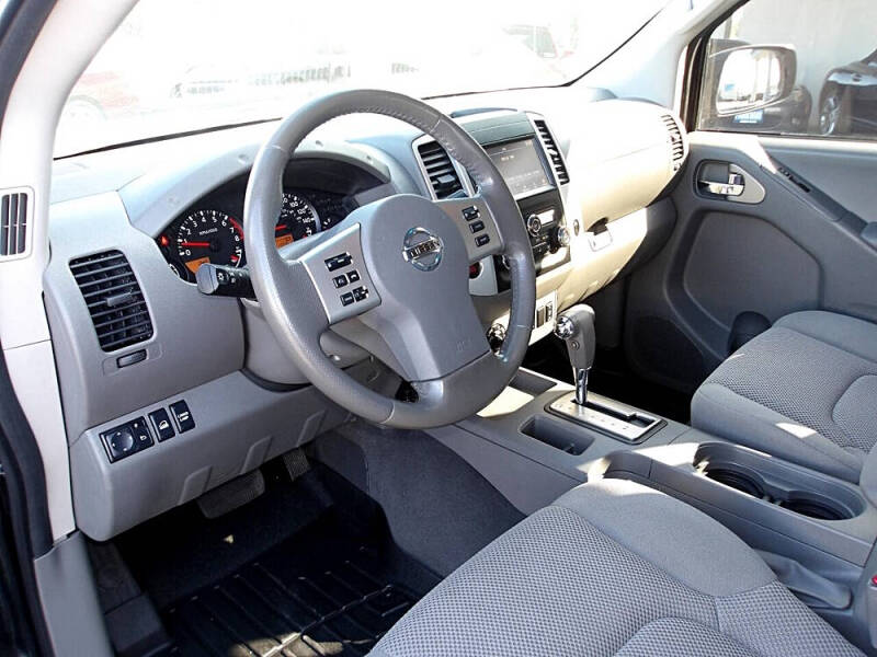 2019 Nissan Frontier SV