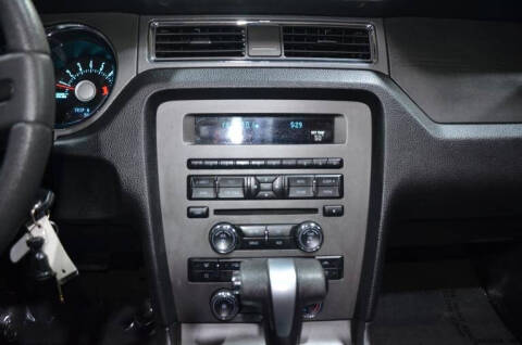 2012 Ford Mustang V6