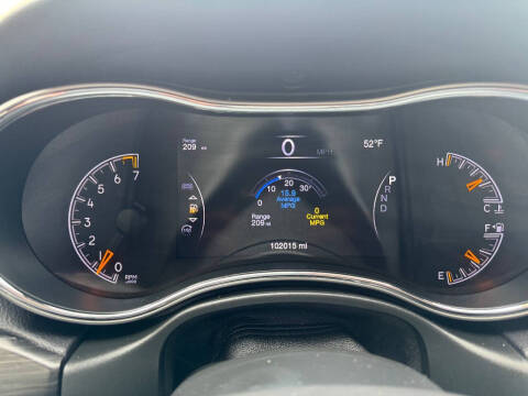 2020 Jeep Grand Cherokee Laredo E