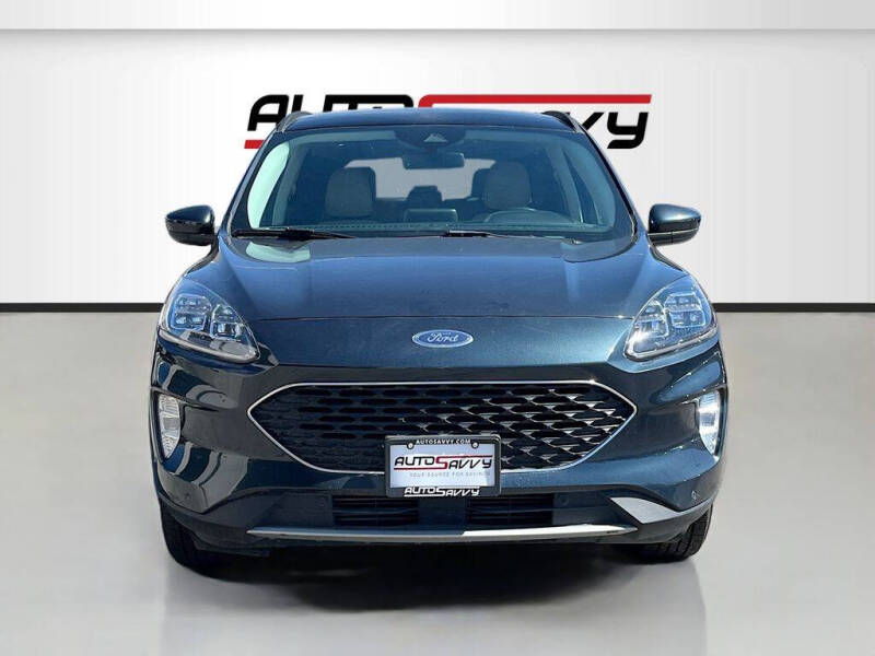 2022 Ford Escape Titanium