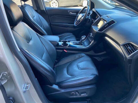 2017 Ford Edge Titanium