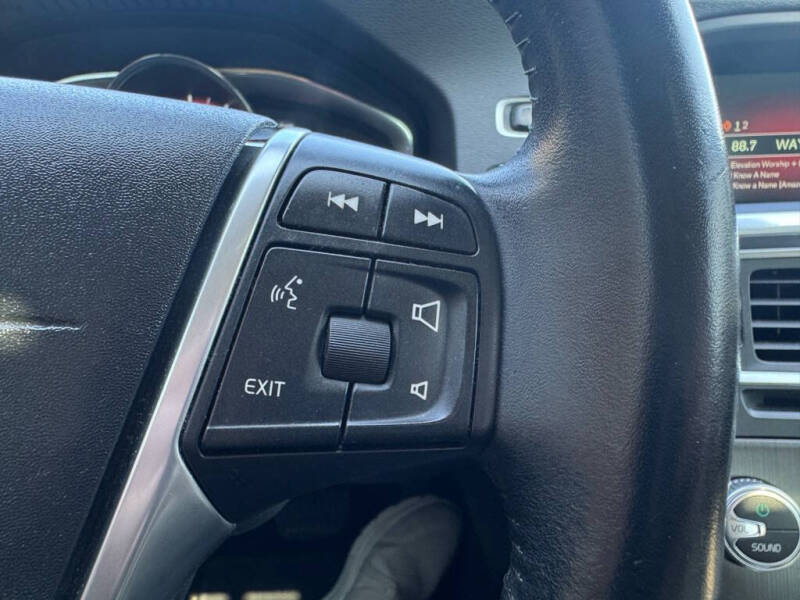 2016 Volvo S60 T5 Drive-E Premier