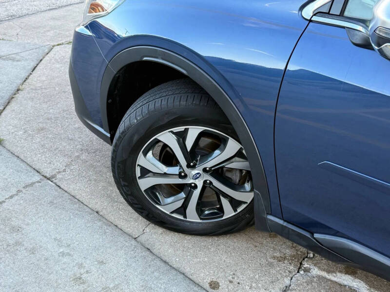 2022 Subaru Outback Touring XT