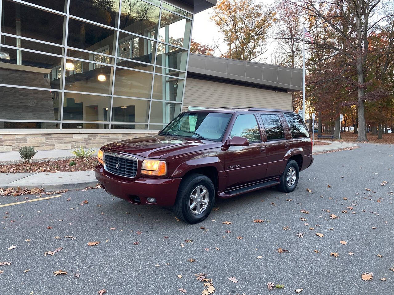 1999 Cadillac Escalade for sale at Vintage Motors USA in Roselle, NJ