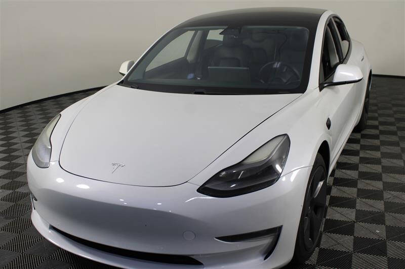 2021 Tesla Model 3 Standard Range Plus