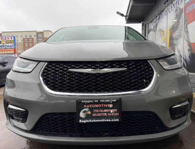 2022 Chrysler Pacifica Touring L