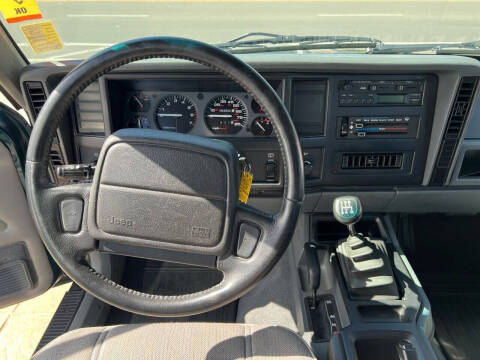 1996 Jeep Cherokee Sport
