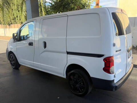 2016 Nissan NV200