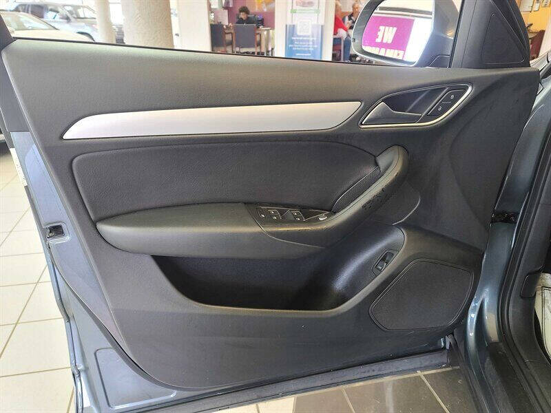 2017 Audi Q3 2.0T Premium