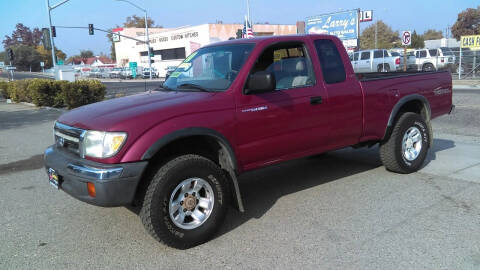 2000 Toyota Tacoma for sale at Larry's Auto Sales Inc. in Fresno CA