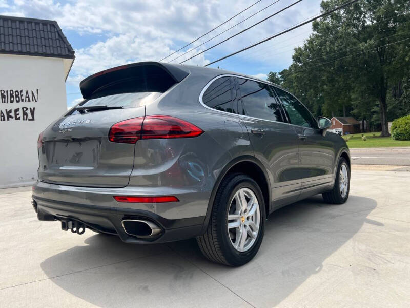 2016 Porsche Cayenne
