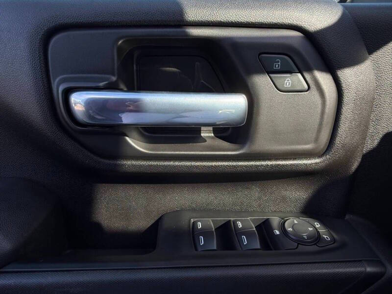 2023 Chevrolet Silverado 2500HD Custom