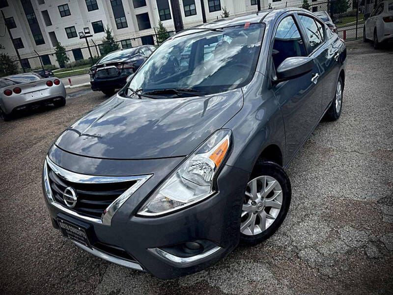2018 Nissan Versa
