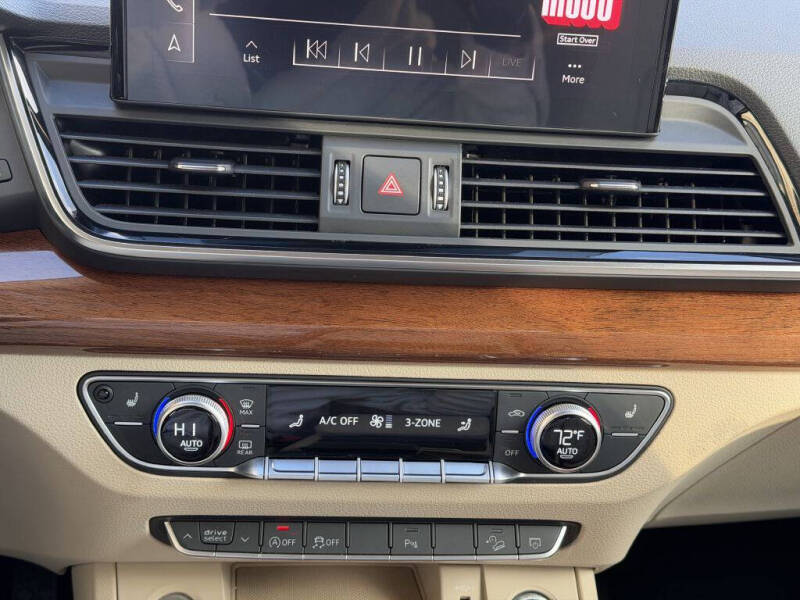 2022 Audi Q5 quattro S line Premium 45 TFSI