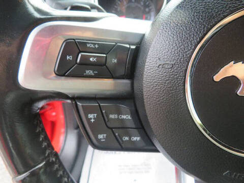 2021 Ford Mustang EcoBoost