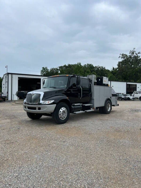 2003 International 4370