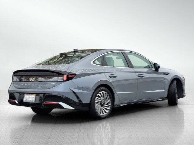 2024 Hyundai Sonata Hybrid Limited