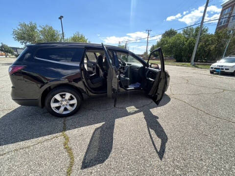 2017 Chevrolet Traverse LT