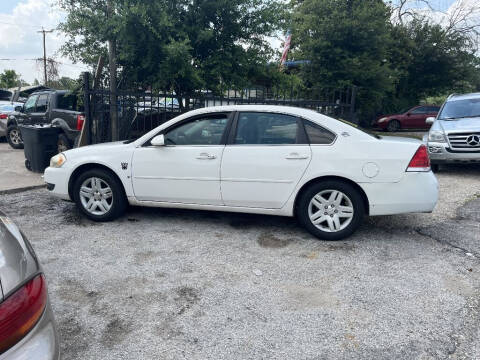 2006 Chevrolet Impala for sale at SCOTT HARRISON MOTOR CO in Houston TX