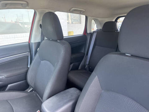 2011 Mitsubishi Outlander Sport ES