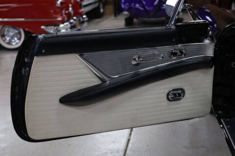 1956 Ford Thunderbird