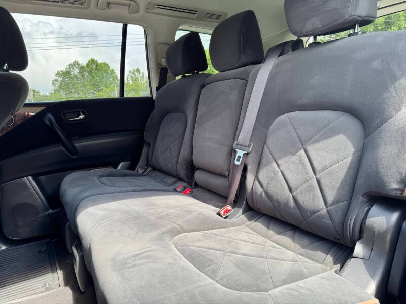 2017 Nissan Armada SV