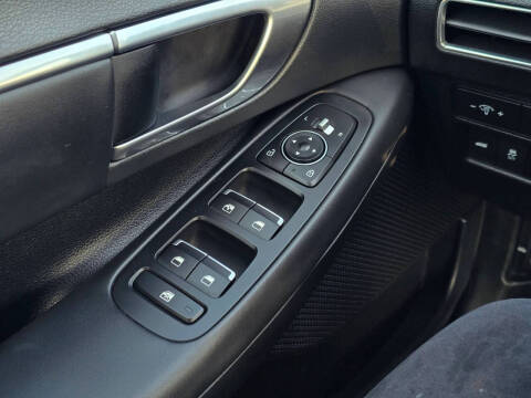 2022 Hyundai Sonata Hybrid Blue