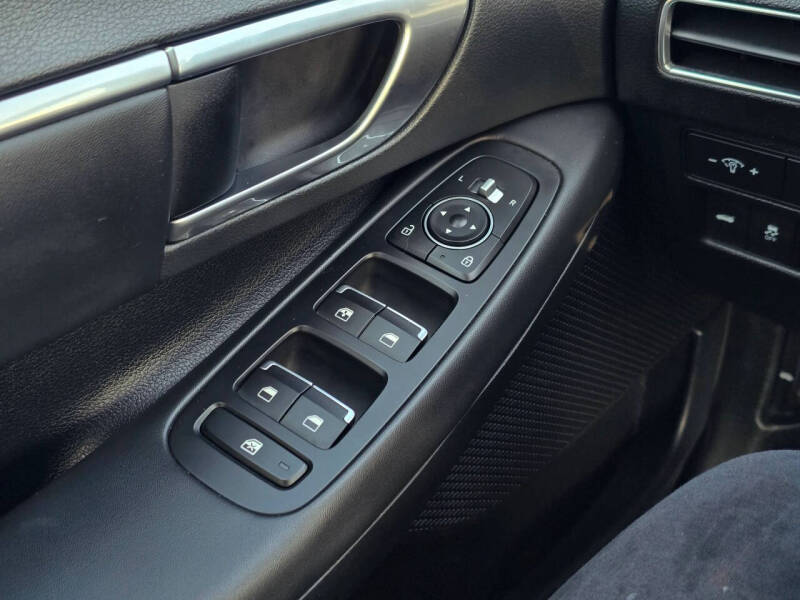 2022 Hyundai Sonata Hybrid Blue