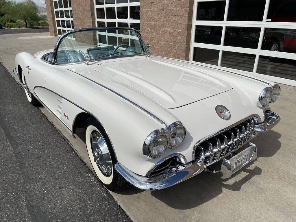 1959 Chevrolet Corvette 24