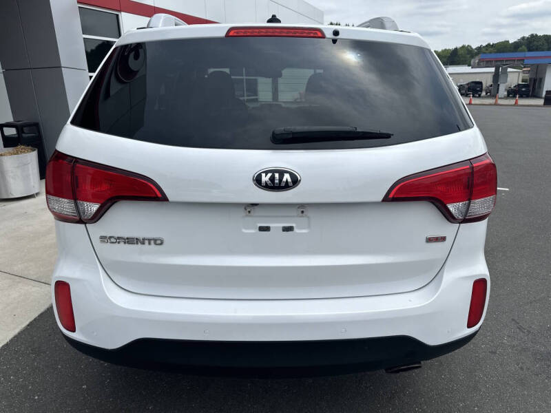 2015 Kia Sorento LX