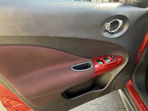 2011 Nissan JUKE SL