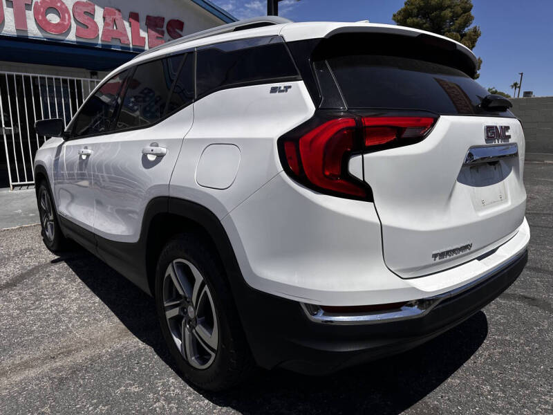 2020 GMC Terrain SLT