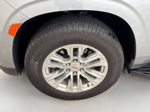 2024 GMC Yukon XL SLT