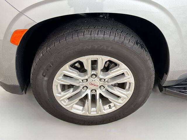 2024 GMC Yukon XL SLT