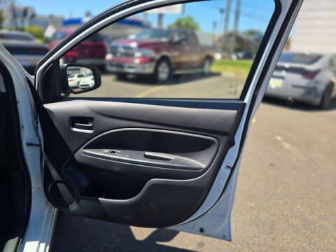 2019 Mitsubishi Mirage GT