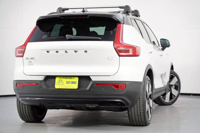 2024 Volvo XC40 Recharge Twin Plus