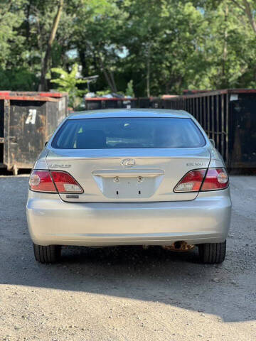 2004 Lexus ES 330