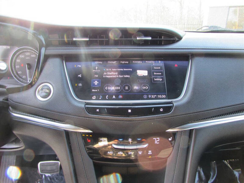 2020 Cadillac XT5 Sport