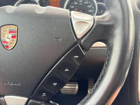 2010 Porsche Cayenne GTS