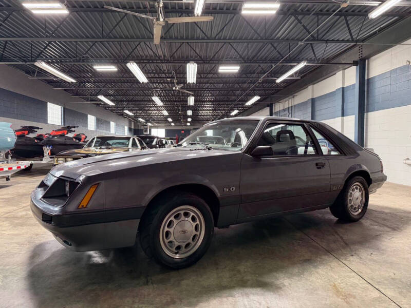1985 Ford Mustang's photo