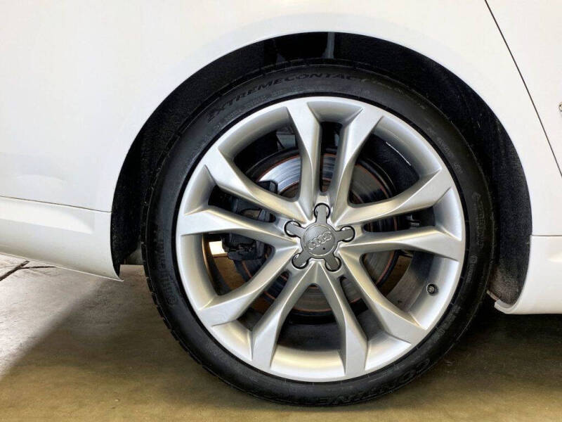 2008 Audi S8 quattro