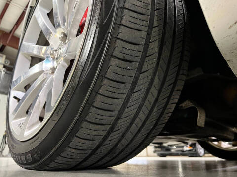 2009 Chrysler 300 SRT-8