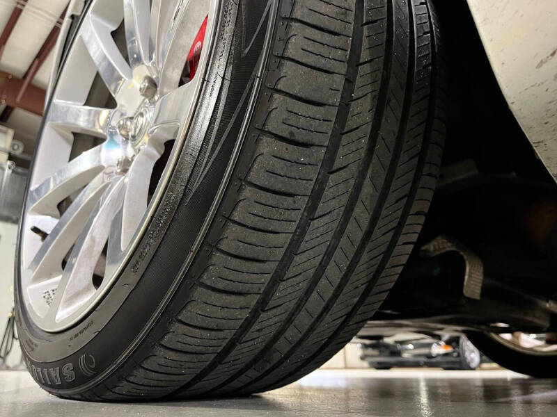 2009 Chrysler 300 SRT-8