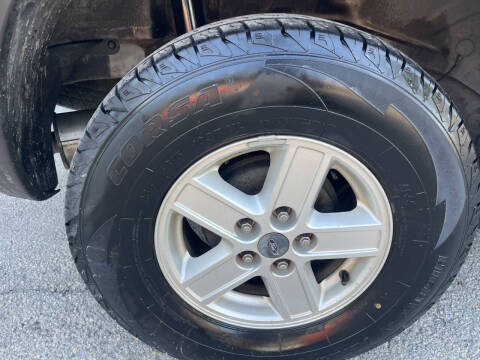 2007 Ford Escape XLS