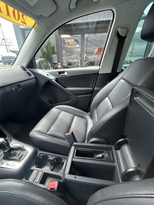 2011 Volkswagen Tiguan