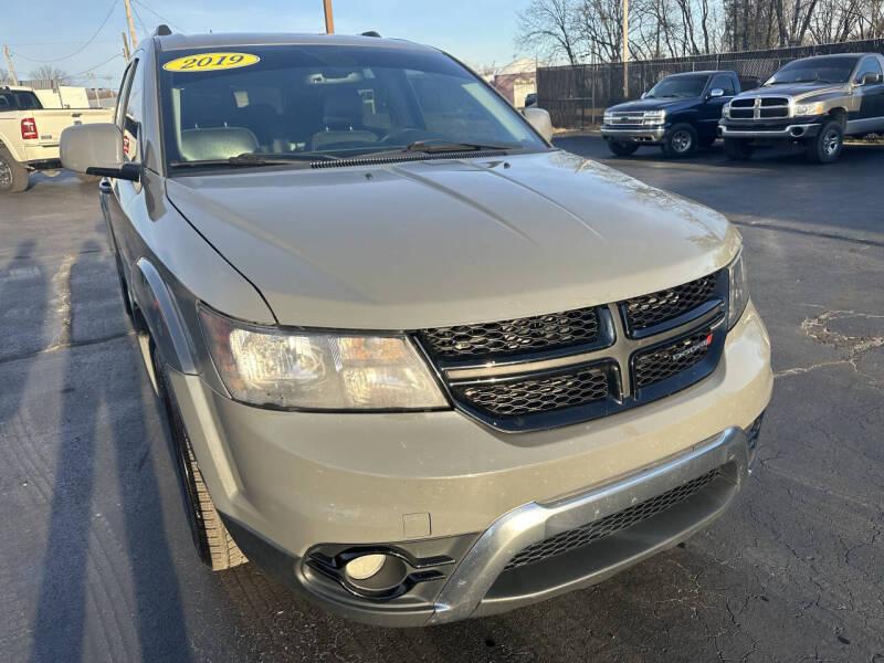 2019 Dodge Journey Crossroad's photo