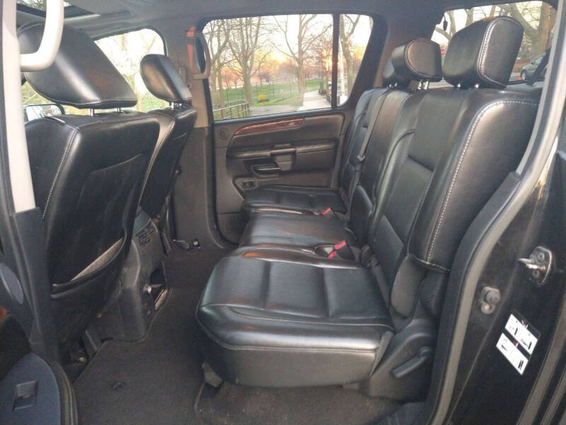 2011 Nissan Armada Platinum