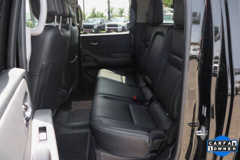 2024 Nissan Frontier SL