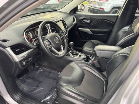 2018 Jeep Cherokee Latitude Plus