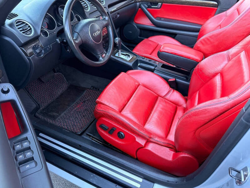 2005 Audi S4 quattro